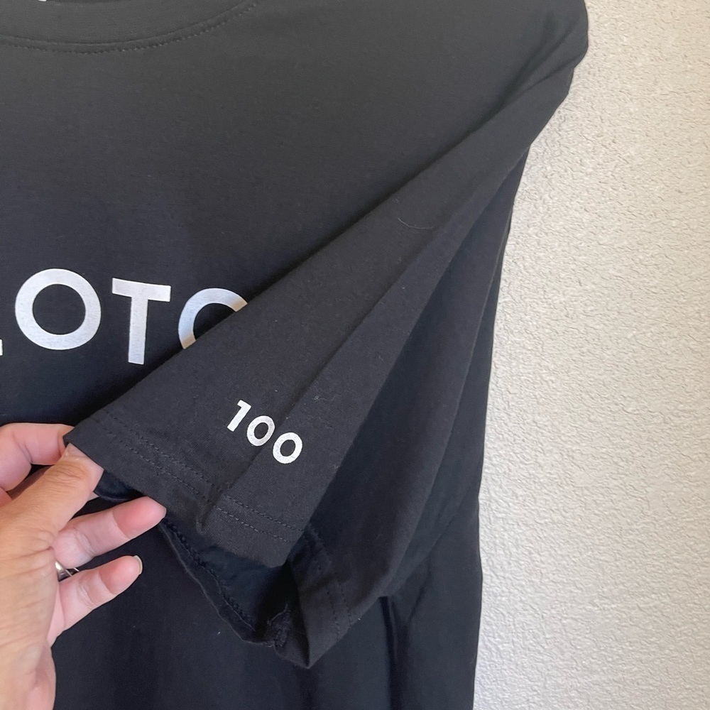 Peloton Century 100 Workout T-shirt. Size XL EUC - Picture 7 of 7